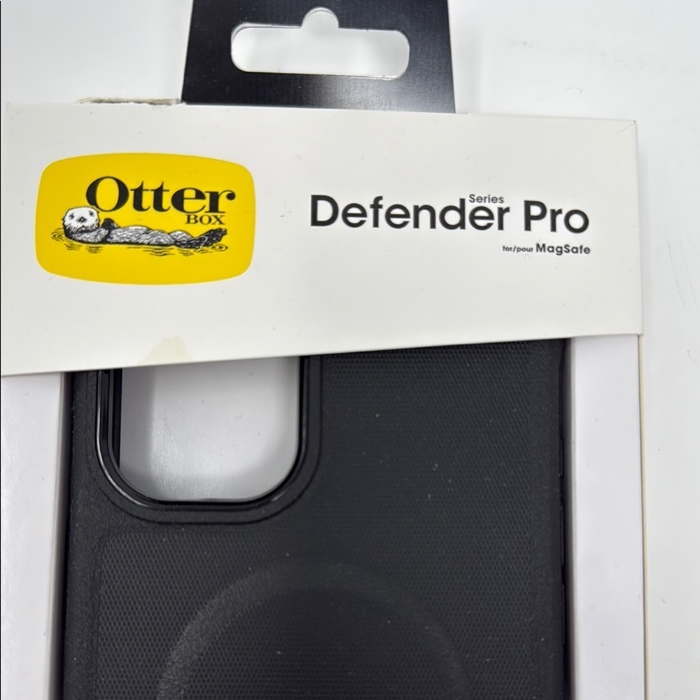 OtterBox Black Protective Case for iPhone Plus Defender Pro 77-96003 4204T - Picture 5 of 6